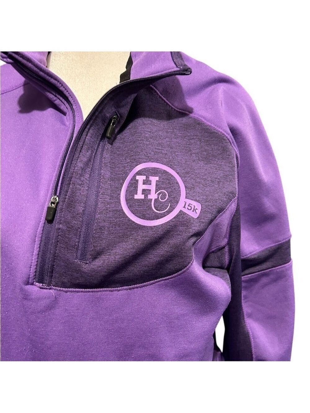Running Man Purple 1/4 Zip Top Hot Chocolate 15K/5K Long Sleeve Top Size L VGC - Picture 2 of 8